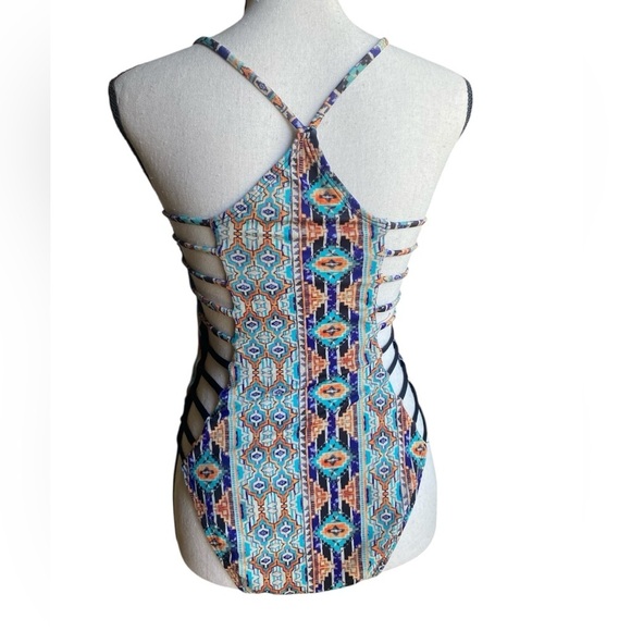 L Space swimsuit SZ 8 - Picture 4 of 7